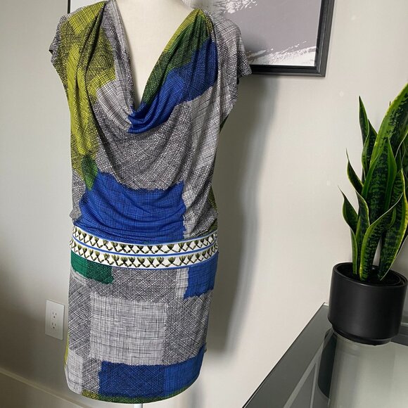 BCBGMaxAzria Dresses & Skirts - BCBG Cowl-neck Short Dress Abstract Print Like New